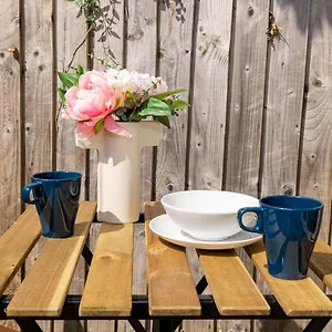 https://rooms-close-to-canary-wharf.cambridgehotelsuk.com